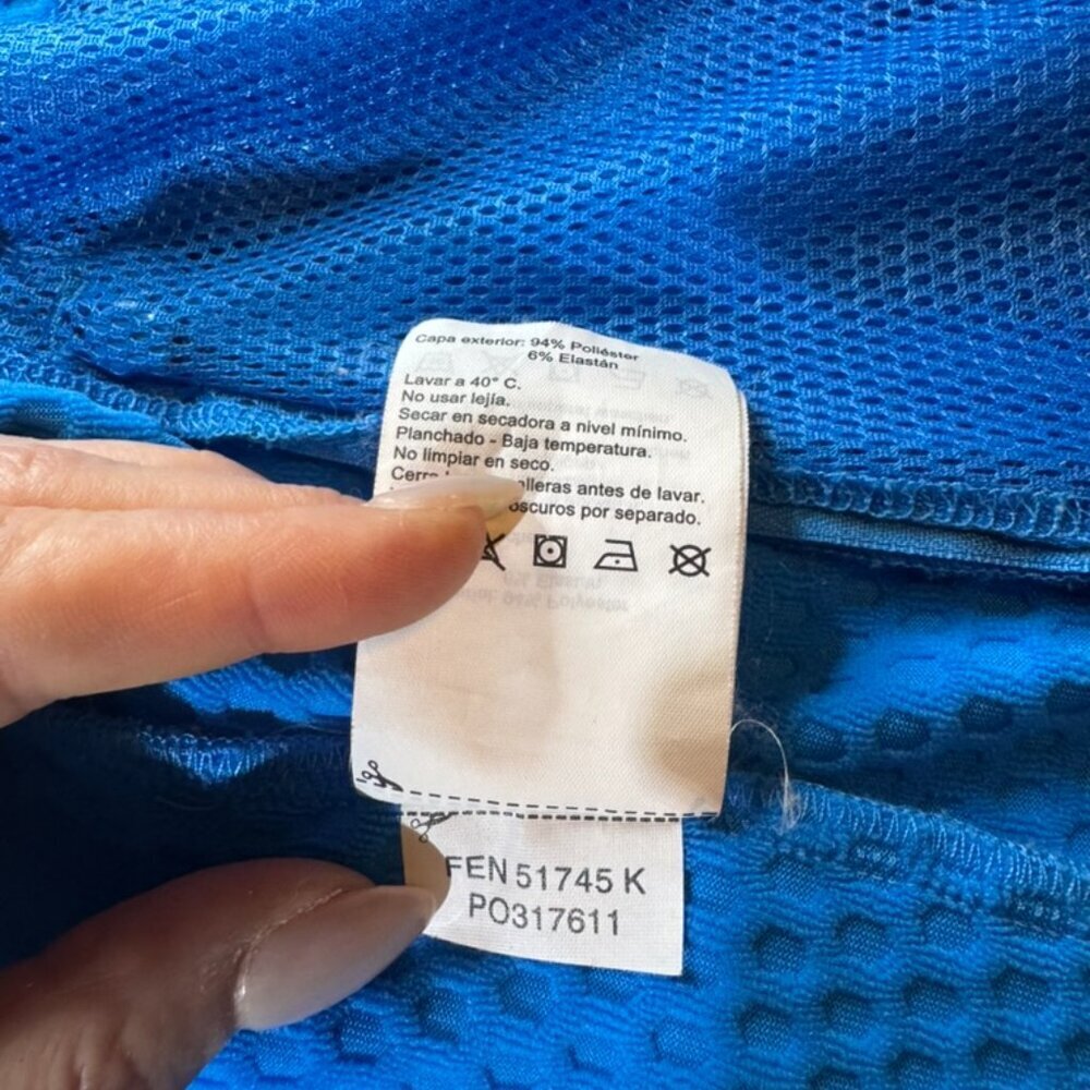 Helly Hansen zip up jacket size medium - Picture 15 of 15